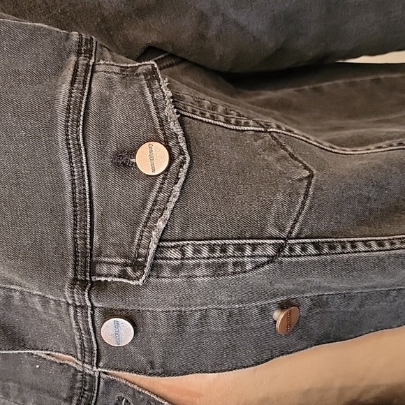 Sanctuary Faded Black Denim Jacket Size M. EUC! - Picture 3 of 7